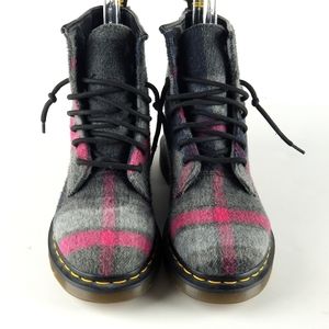 Dr. Martens Castel Boots Sz 8